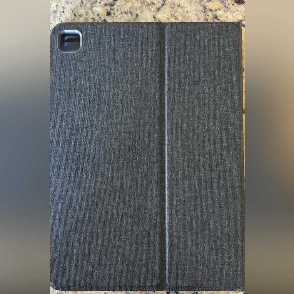 Zag messenger folio 2 for 3rd gen iPad